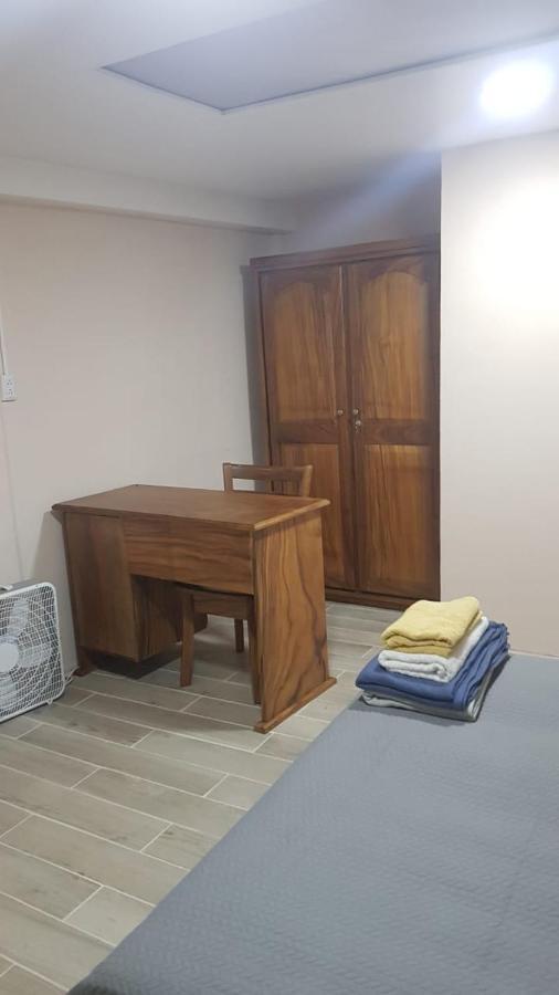Hogar Tico-Estadounidense Cerca De Aeropuerto ألاخويلا المظهر الخارجي الصورة